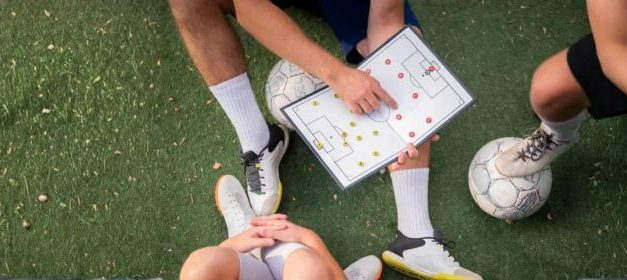 Ragam Strategi Pelatih Dalam Menghadapi Laga Sepak Bola
