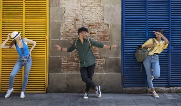 Tren Fashion Dan Lifestyle Yang Sedang Populer