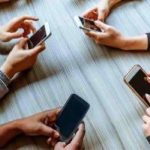 Dampak Teknologi Terhadap Gaya Hidup Masyarakat