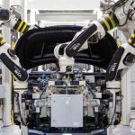 Peran Teknologi Digital Dalam Dunia Otomotif Modern